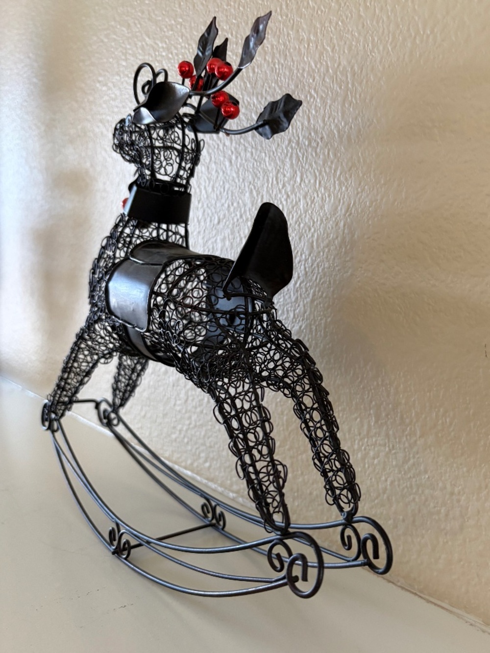 Deer Rocking Decor - Picture 3 of 8